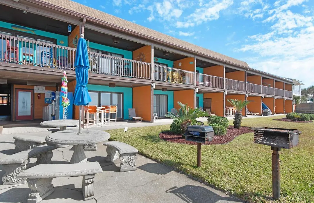 Polynesian Village 211-1